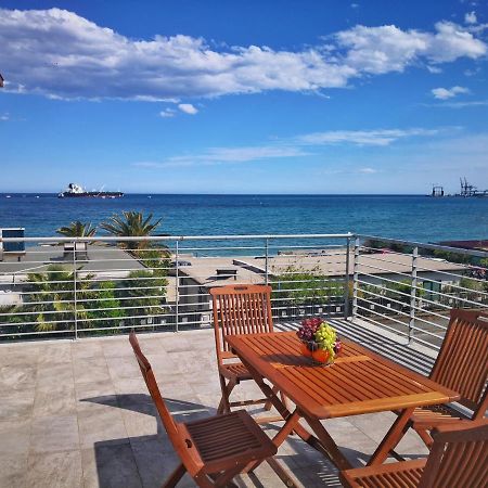 Appartamento Deluxe Con Terrazza Sul Mare Σαβόνα Εξωτερικό φωτογραφία