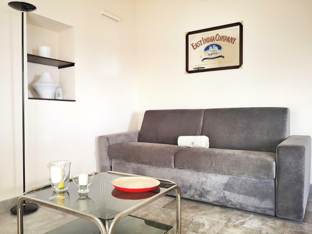 Appartamento Deluxe Con Terrazza Sul Mare Σαβόνα Εξωτερικό φωτογραφία